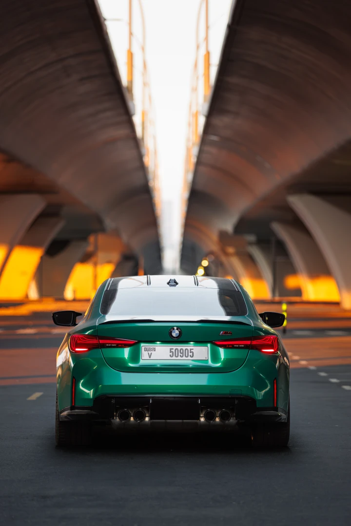 BMW M4 2024 - Sedan Car thumbnail NaN